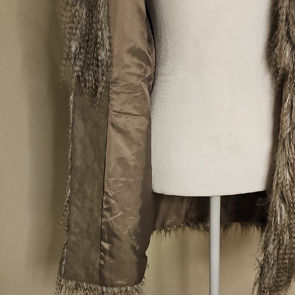 Zara Basic Faux Fur Long Vest Sz S - Picture 6 of 8
